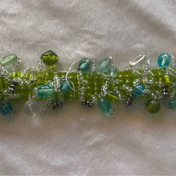 Beaded Bracelet - Picture 4 of 7